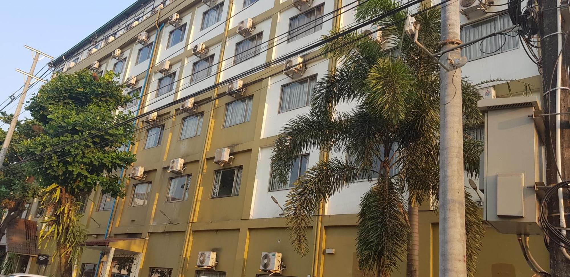 Hotel 63 Yangon Exterior foto