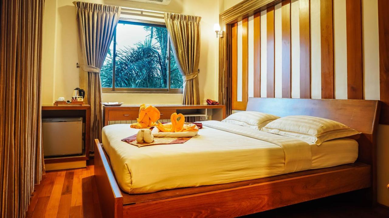 Hotel 63 Yangon Exterior foto